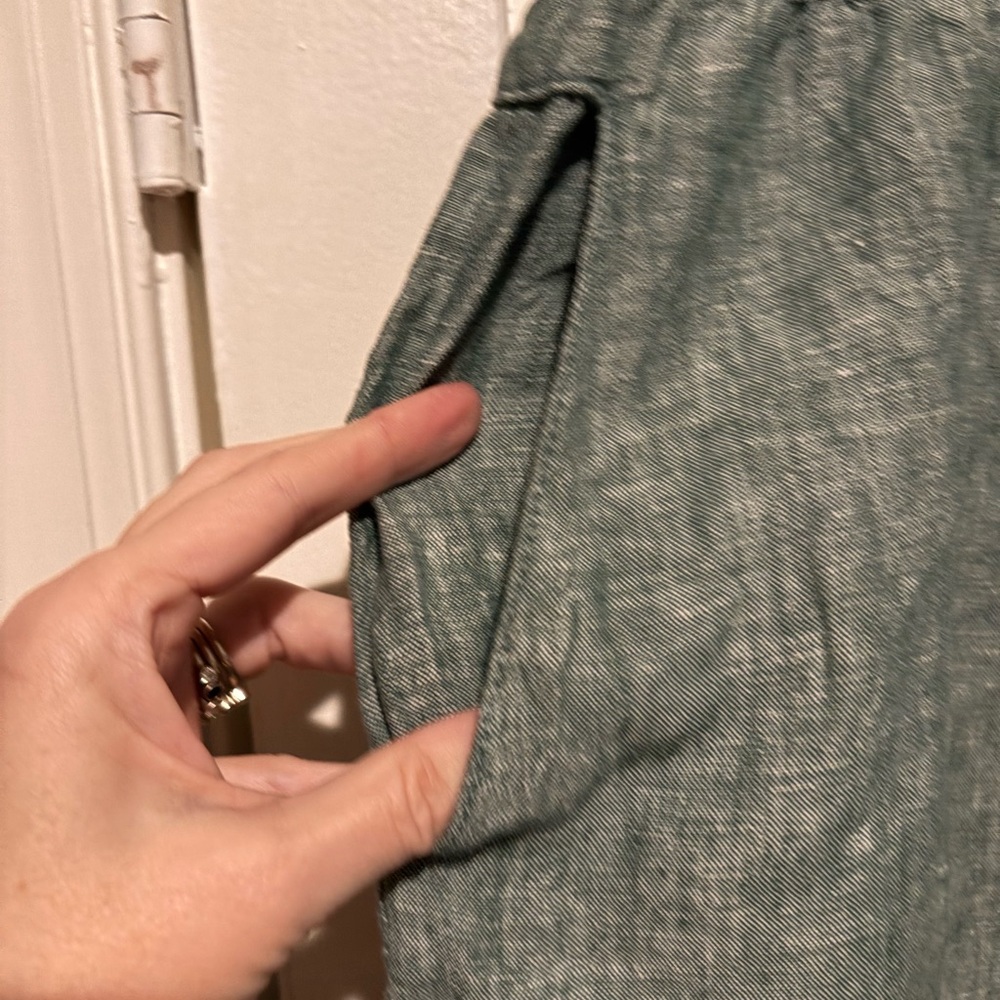 Cynthia Rowley Linen Pants in Washed Sage - Picture 3 of 4